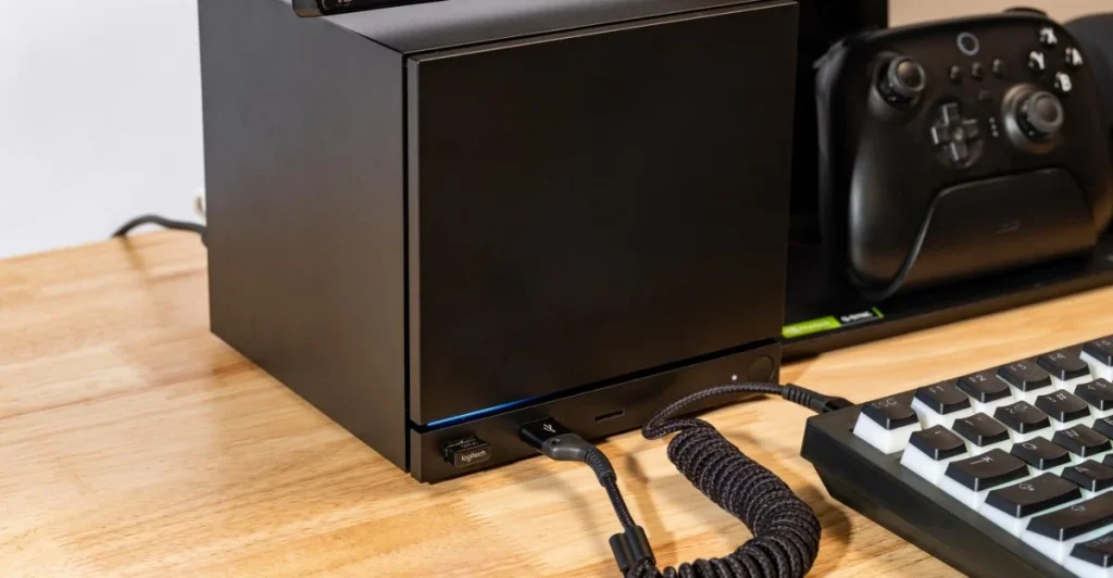 Valve объявляет цены на Steam Machine: Старт от $1049 без контроллера