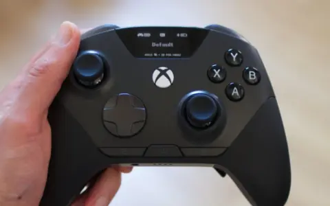 SteelSeries представила беспроводной геймпад Aeon Pro для Xbox и PC за $260